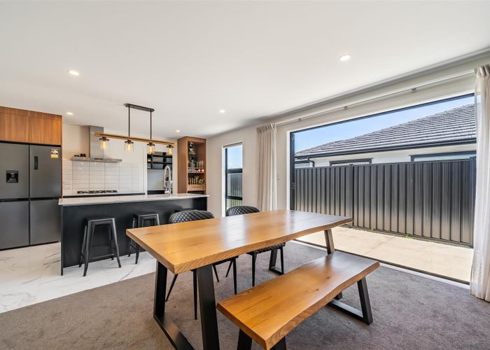  at 3 Dahl Drive, Wallaceville, Upper Hutt