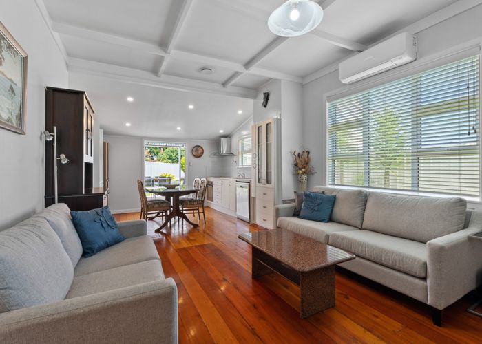  at 174 Puhinui Road, Papatoetoe, Manukau City, Auckland