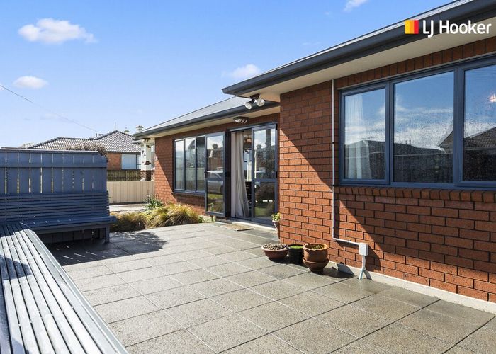  at 83 Queens Drive, Saint Kilda, Dunedin