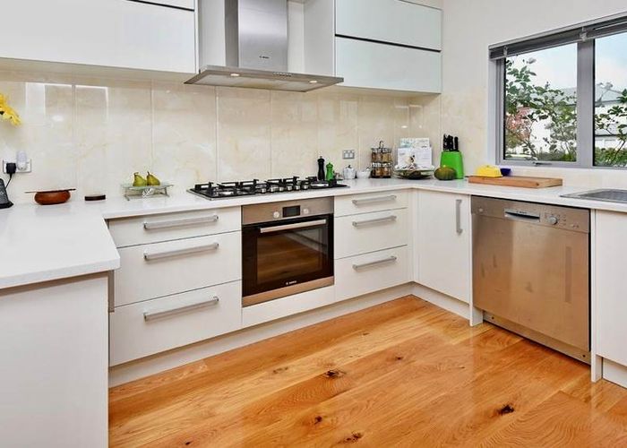  at 61 Pickaberry Avenue, Karaka, Papakura