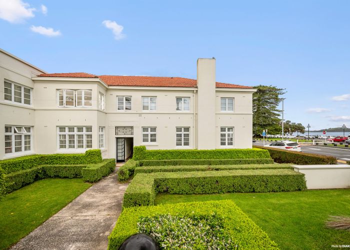  at 4/105 Tamaki Drive, Mission Bay, Auckland City, Auckland