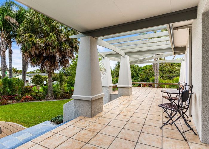  at 8 Dacre Grove, Gulf Harbour, Whangaparaoa