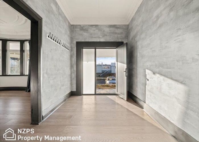  at 9 Allandale Road, Saint Clair, Dunedin