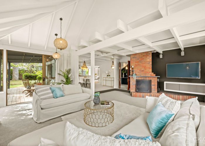  at 32 Saint Columbans Grove, Boulcott, Lower Hutt, Wellington