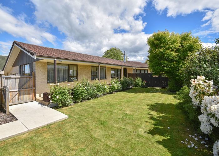 Free property data for 27 Wickliffe Street, Mosgiel, Mosgiel homes.co.nz