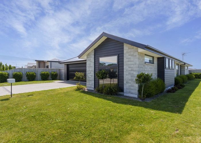 at 21 Oakleigh Street, Ravenswood, Waimakariri, Canterbury