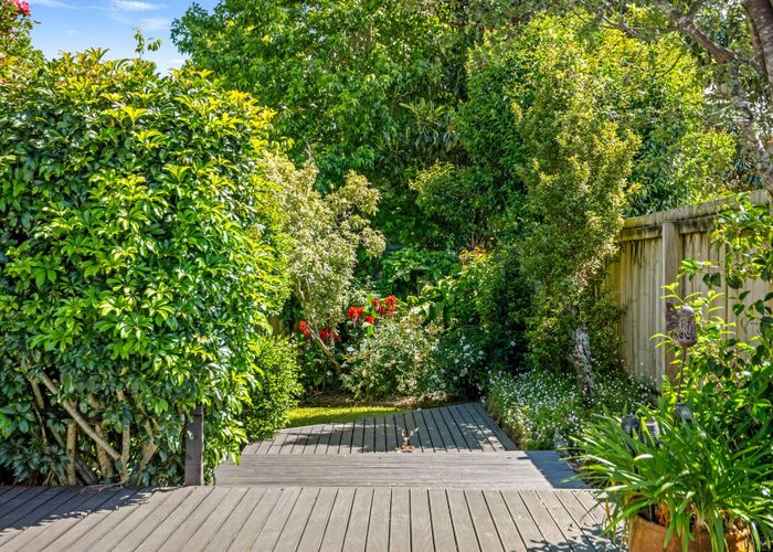  at 68 Fitzwater Place, Henderson, Waitakere City, Auckland