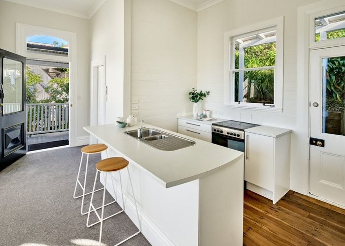  at 32 Maarama Crescent, Aro Valley, Wellington, Wellington