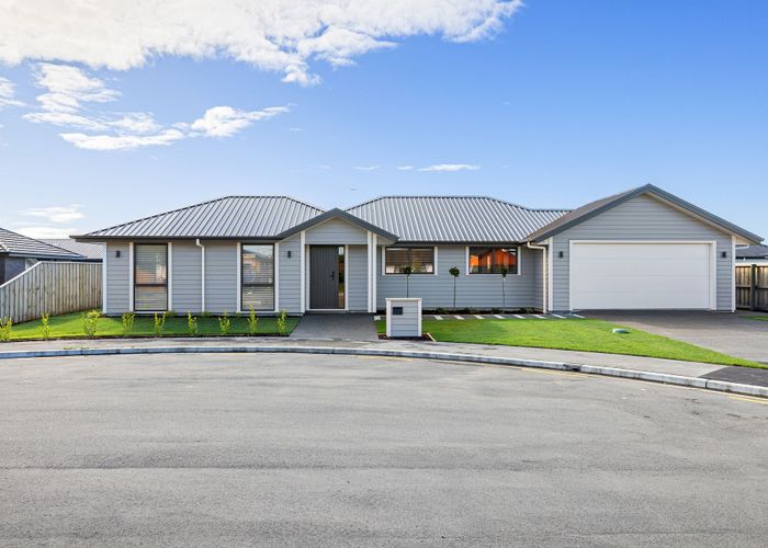  at 12 Freeville Place, New Brighton, Christchurch