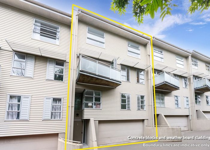  at 4/17 Auburn Street, Grafton, Auckland City, Auckland