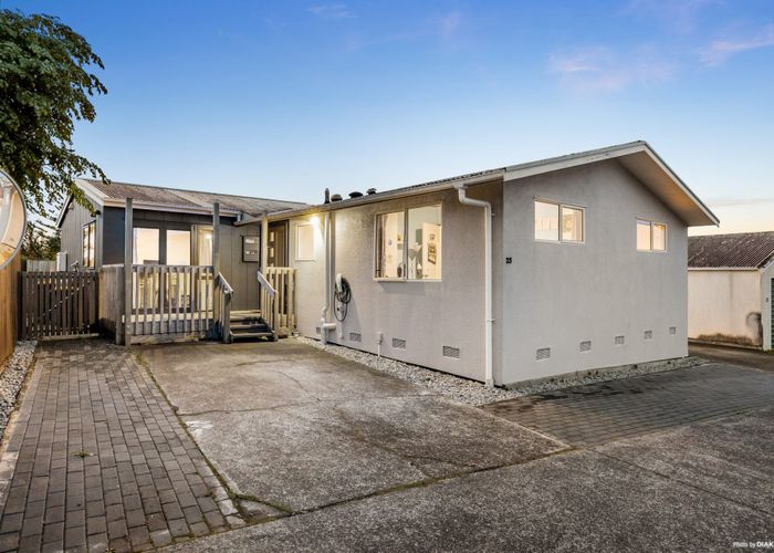  at 25 Denarius Lane, Glendene, Waitakere City, Auckland