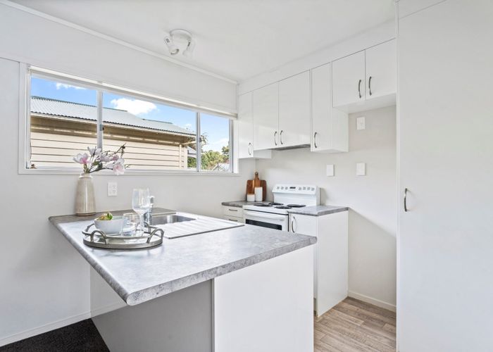  at 13/23 Fairview Road, Mount Eden, Auckland