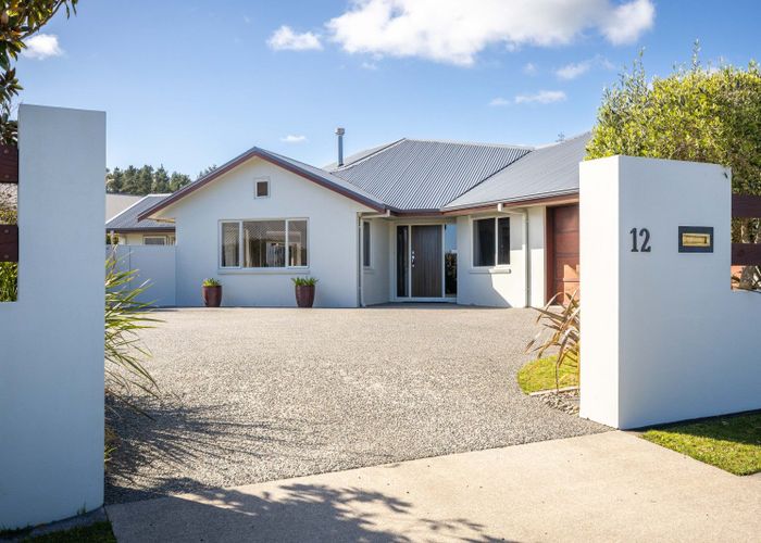  at 12 Montrose Place, Highlands Park, New Plymouth