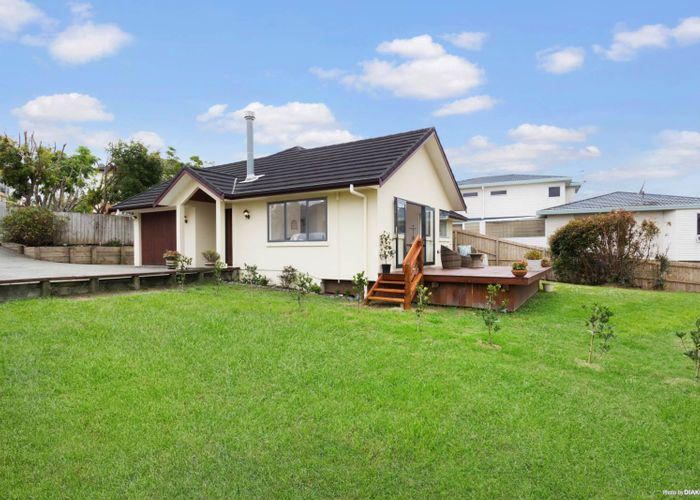  at 241A Royal Road, Massey, Auckland
