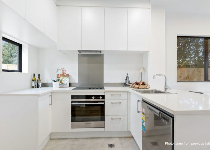  at 11/54 Swanson Road, Henderson, Waitakere City, Auckland