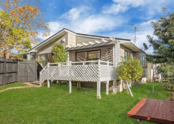  at 21B College Road, Northcote, North Shore City, Auckland