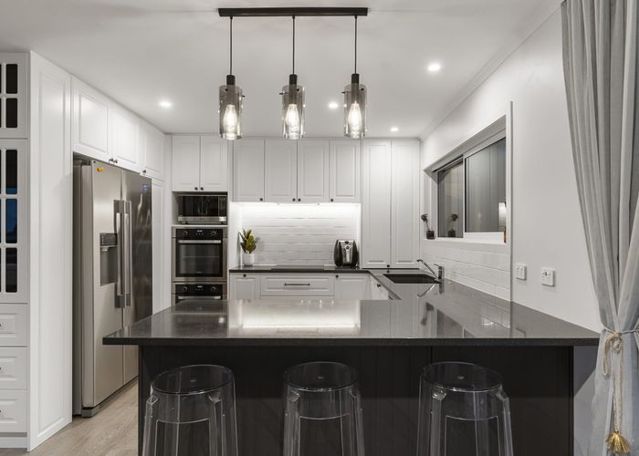  at 1/17 Oban Road, Browns Bay, Auckland