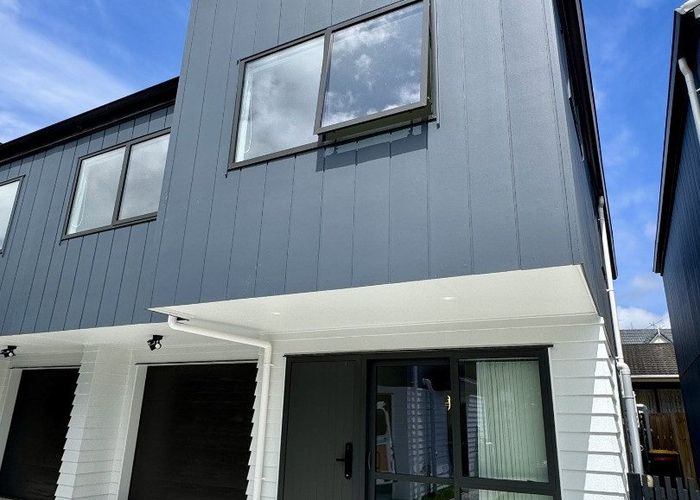  at 40C Centorian Dr, Windsor Park, North Shore City, Auckland