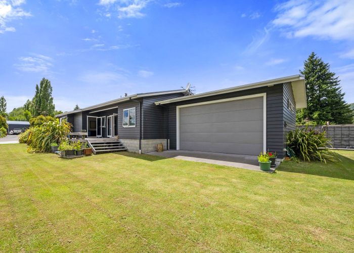  at 1 Seagers Close, Kinloch, Taupo, Waikato