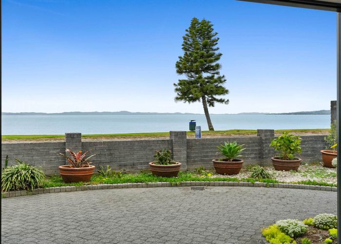  at 31A The Esplanade, Eastern Beach, Manukau City, Auckland