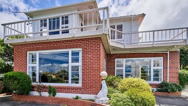  at 84 Calcutta Street, Khandallah, Wellington