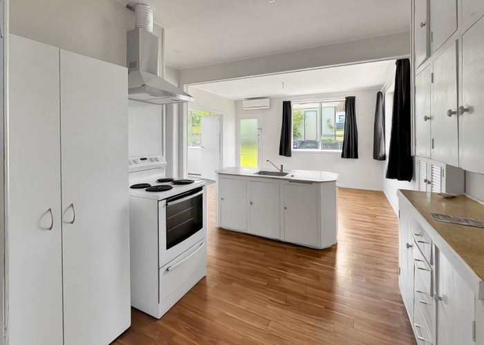  at 43A Savoy Road, Glen Eden, Waitakere City, Auckland