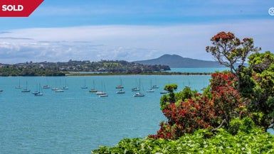  at 28 Falstaff Place, Half Moon Bay, Auckland
