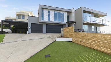  at 8 Imran Terrace, Khandallah, Wellington
