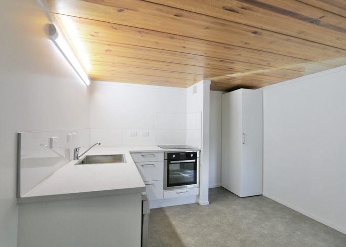  at 1/70A  Tawa Road , One Tree Hill, Auckland City, Auckland
