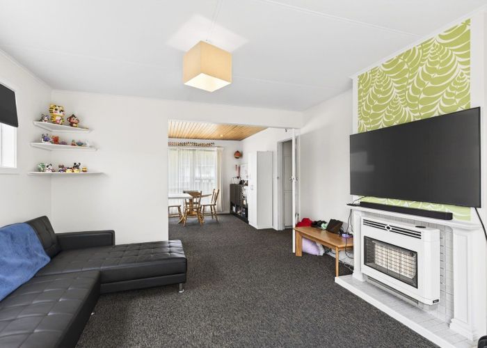  at 2 Newlyn Place, Welbourn, New Plymouth, Taranaki