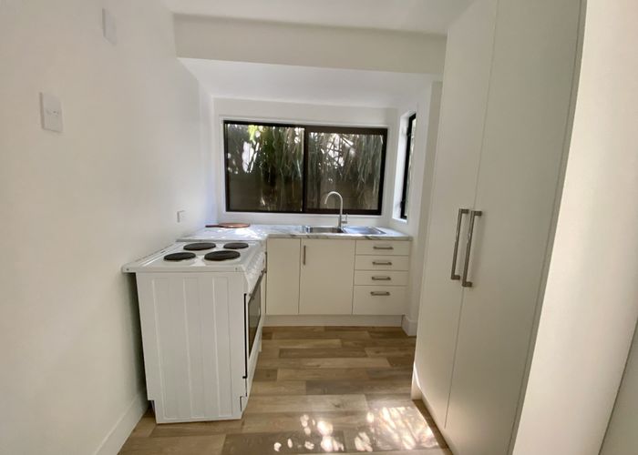  at 33a Waitohu Road, York Bay, Lower Hutt, Wellington