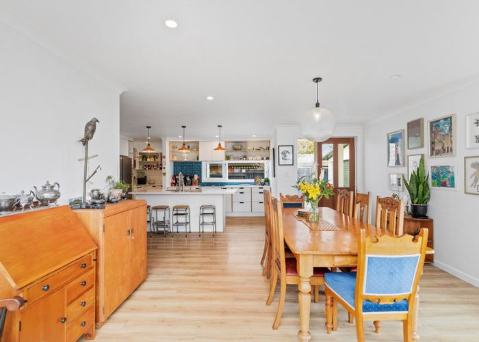  at 93 Brookfield Street, Hamilton East, Hamilton