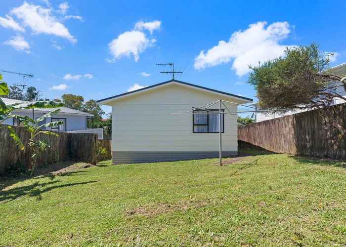  at 14B Glass Road, Mount Roskill, Auckland