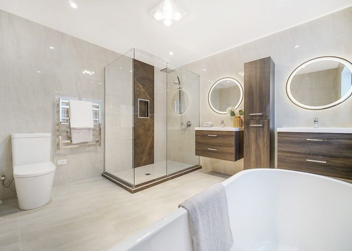  at 3 Cloonlyon Drive, Flat Bush, Manukau City, Auckland