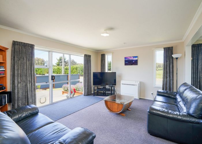  at 130 Avon Road, Clifton, Invercargill