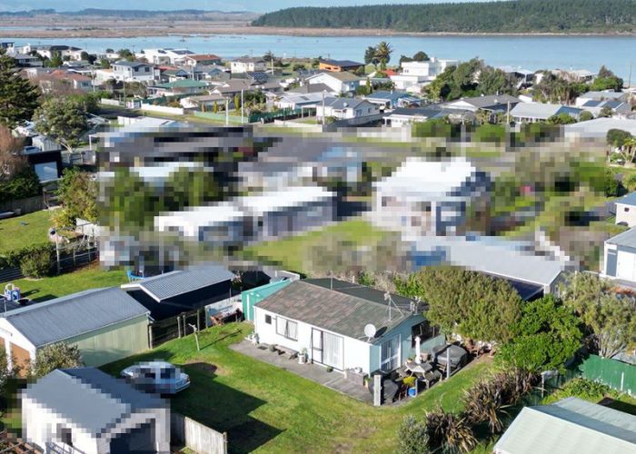  at 18A Roore Street, Foxton Beach, Foxton