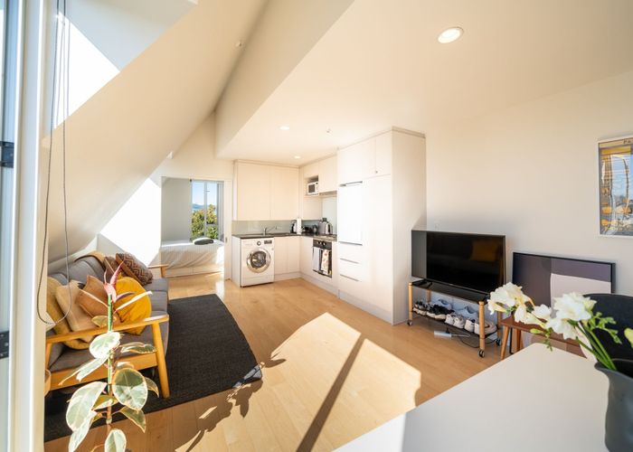  at 16/15 Peterborough Street, City Centre, Christchurch City, Canterbury