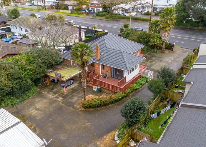  at 125 East Tamaki Road, Papatoetoe, Manukau City, Auckland