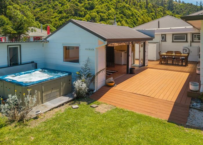  at 11 Blick Tce, The Brook, Nelson, Nelson / Tasman