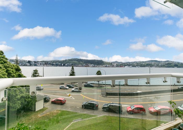  at 10/370 Oriental Parade, Oriental Bay, Wellington