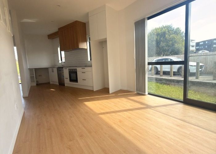  at 6/27 Swaffield Road , Papatoetoe, Manukau City, Auckland