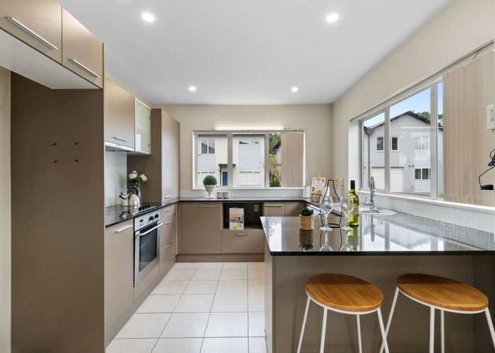  at 18 Pecan Place, Avondale, Auckland City, Auckland