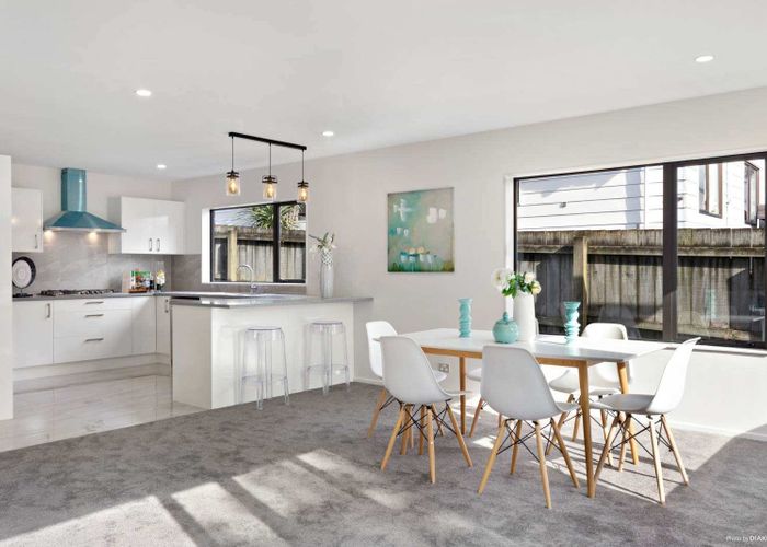  at 18B Riverpark Crescent, Henderson, Waitakere City, Auckland