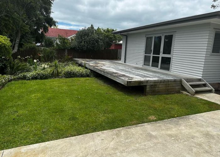  at 4A Fourth Ave, Beachlands, Manukau City, Auckland