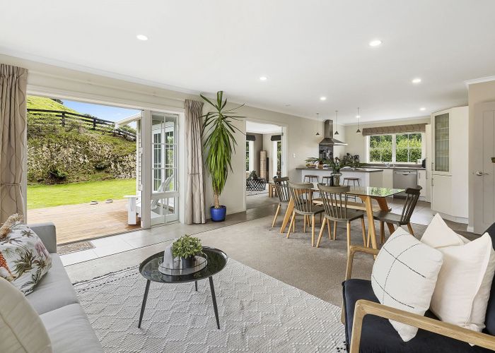  at 91 Woodburn Drive, Takapu Valley, Wellington