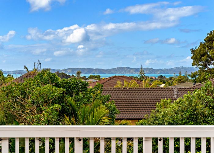  at 72 Beachlands Road, Beachlands, Manukau City, Auckland