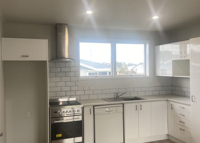  at 1/72 Epsom Road, Sockburn, Christchurch City, Canterbury