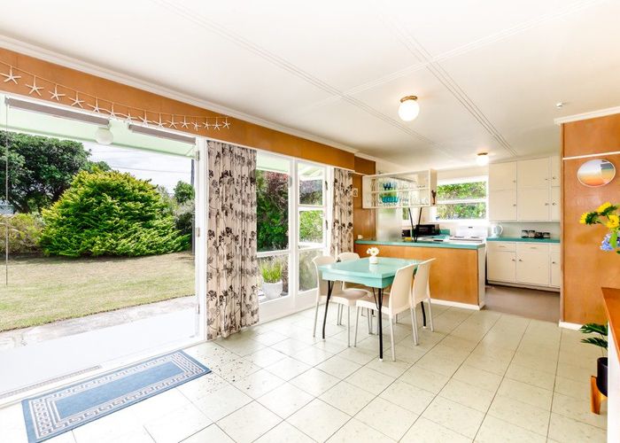  at 92 Manly Street, Paraparaumu Beach, Paraparaumu