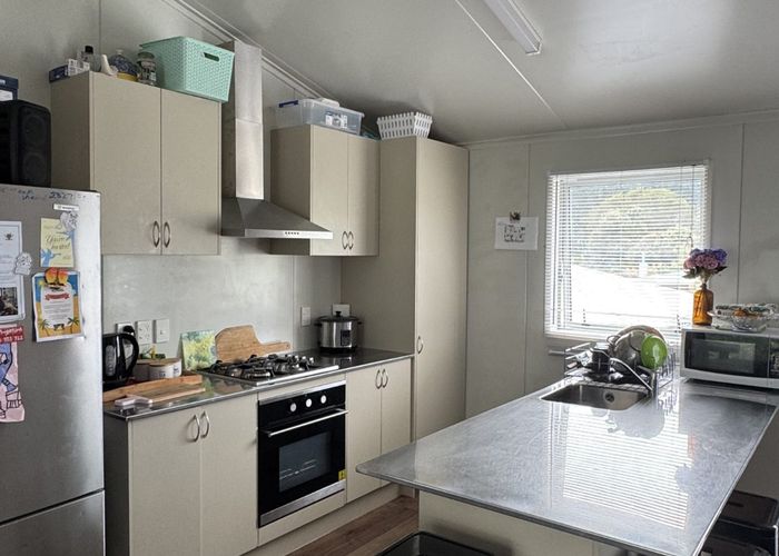  at 10A York Place, Cannons Creek, Porirua, Wellington