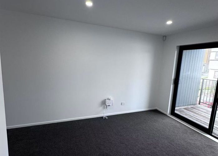  at 14 Raupeti Lane, Henderson, Waitakere City, Auckland